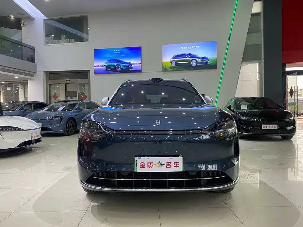 Wenjie M9 2024 extended range Ultra version 52kWh 6-seater version купить на сайте DeffCars