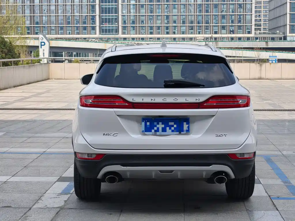 Lincoln MKC 2017 2.0T four-wheel drive premium version купить на сайте DeffCars