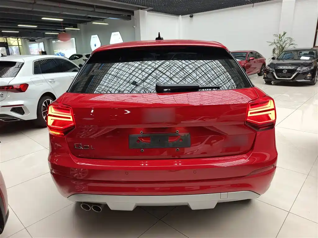 Audi Q2L 2018 35 TFSI Fashionable and Elegant National VI купить на сайте DeffCars