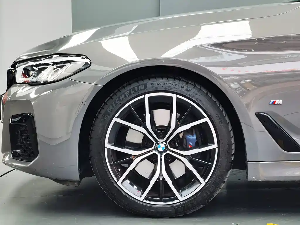 BMW 5 Series Imported 2022 530i M Sports Package купить на сайте DeffCars