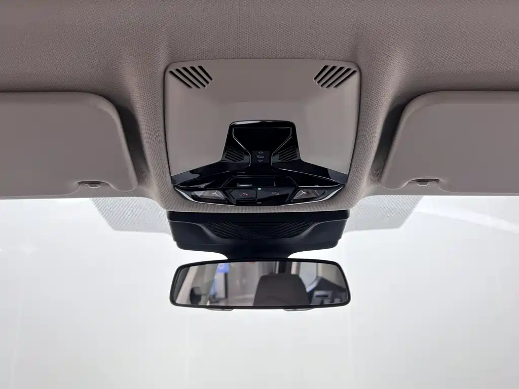 BMW X1 2024 sDrive25Li M Sports Package купить на сайте DeffCars