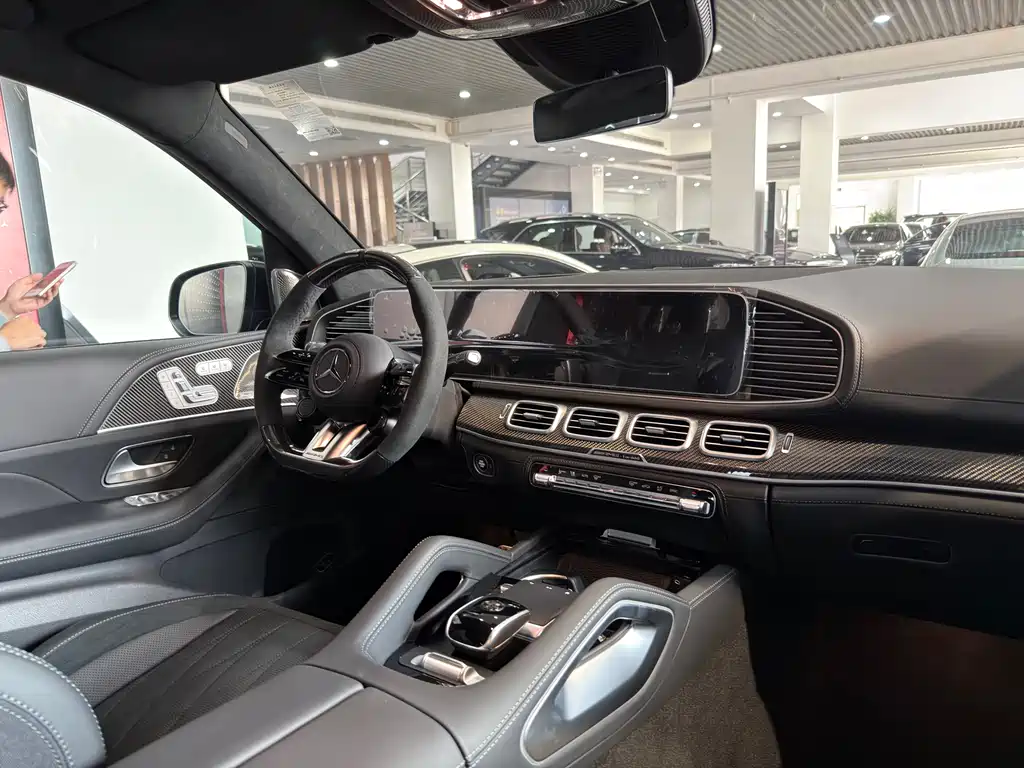 Mercedes-Benz GLS AMG 2024 AMG GLS 63 4MATIC+ купить на сайте DeffCars