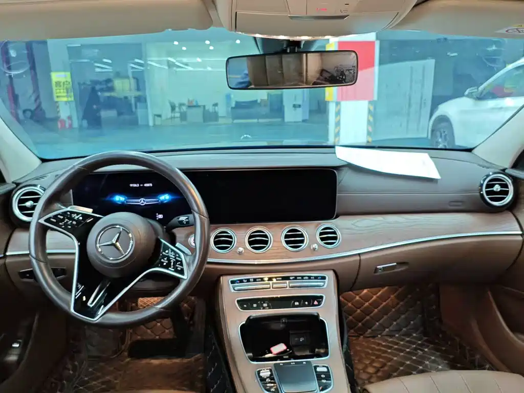 Mercedes-Benz E-Class 2022 Model 2 E 300 L Luxury Model купить на сайте DeffCars