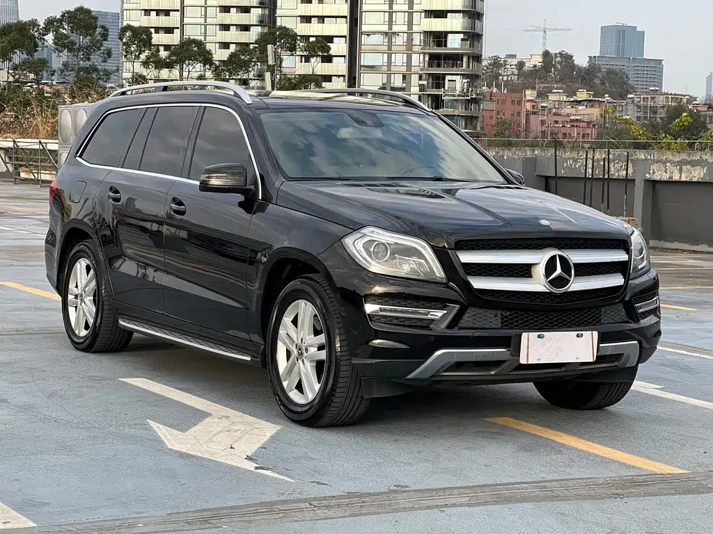Mercedes-Benz GL Class 2015 GL 400 4MATIC Dynamic купить на сайте DeffCars