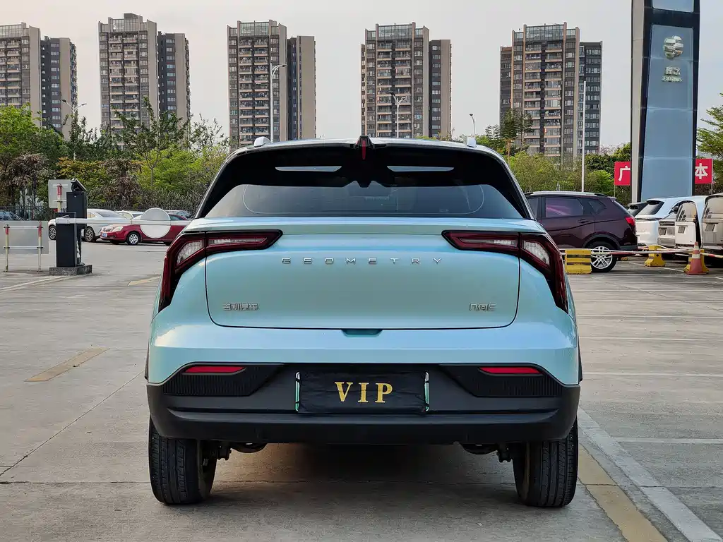 Geely Geometry E Firefly 2022 Model 320KM Smart Tiger 4 Seats купить на сайте DeffCars