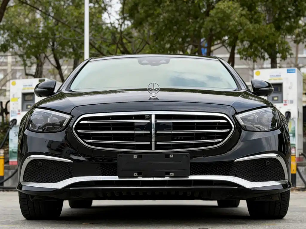 Mercedes-Benz E-Class 2022 Model Two E 300 L Premium Model купить на сайте DeffCars