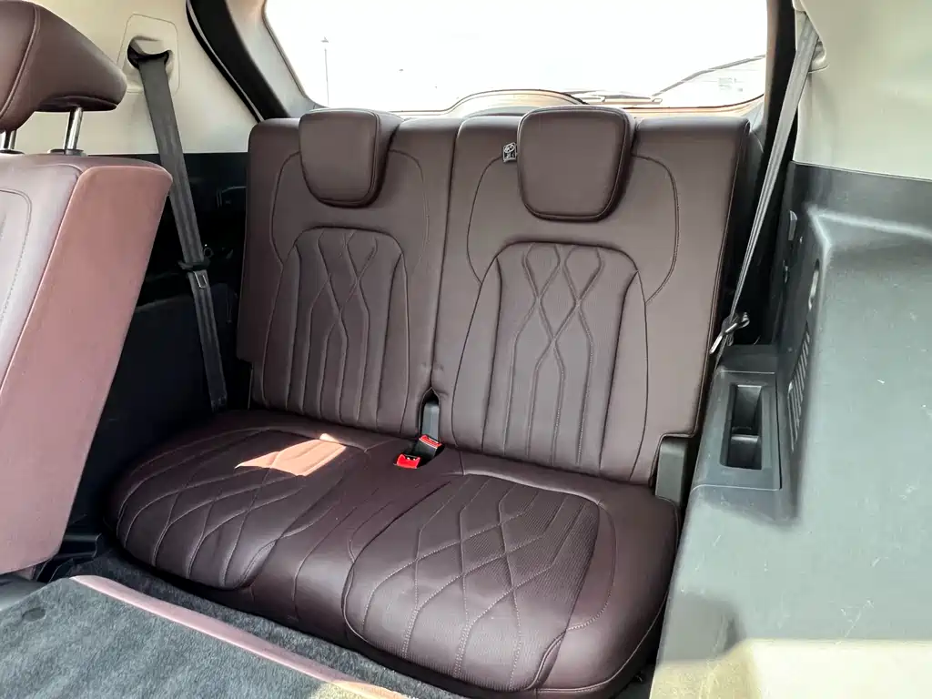 Jietu X90 PRO 2024 1.6T DCT Deluxe Edition 7 seats купить на сайте DeffCars