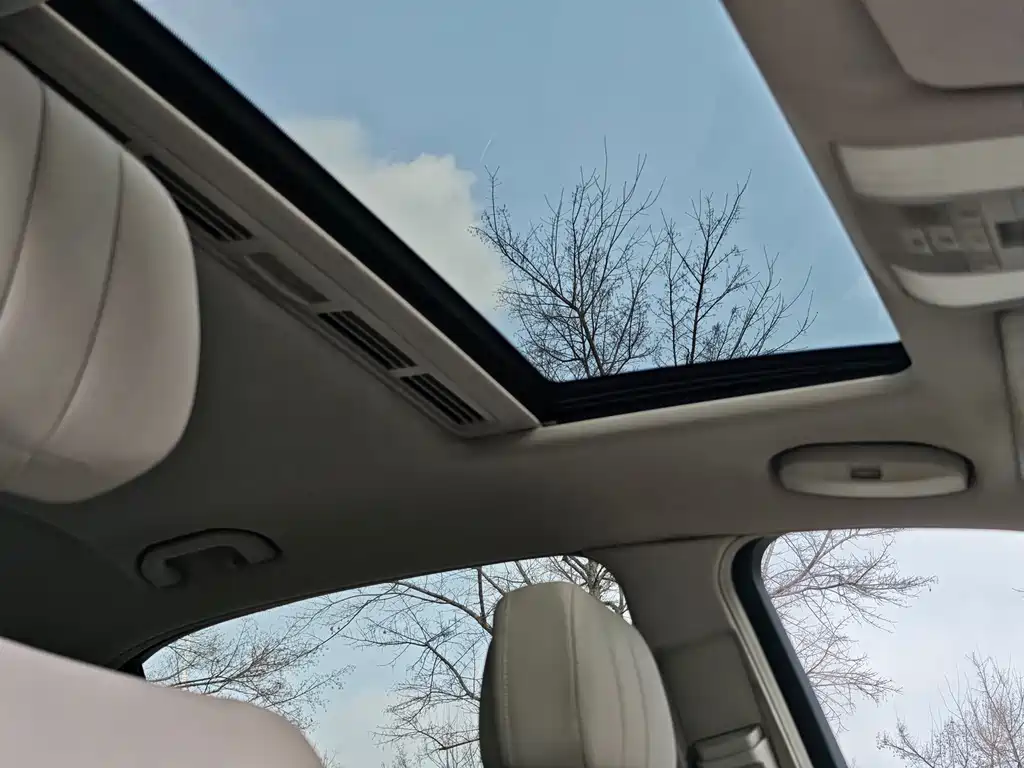 Mercedes-Benz E-Class 2012 E 200 L CGI Elegant купить на сайте DeffCars