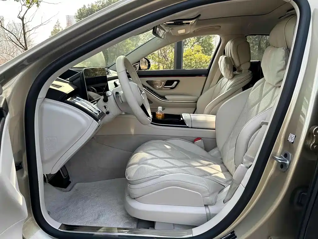 Maybach S-Class 2025 S 680 4MATIC купить на сайте DeffCars