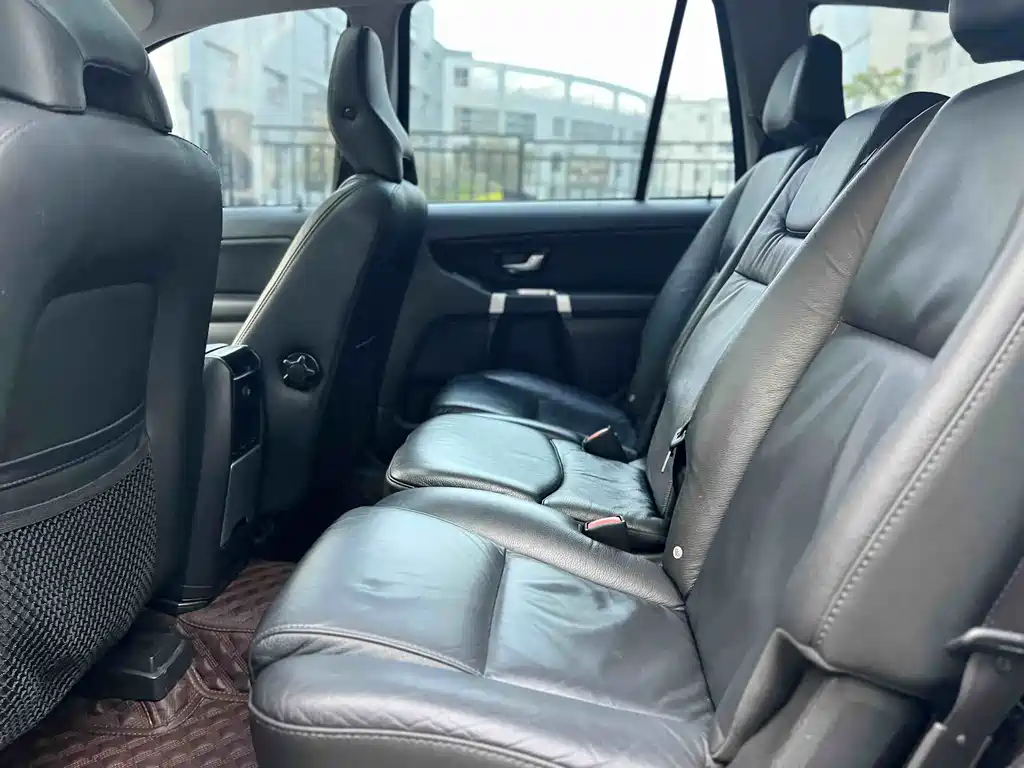 Volvo XC90 2013 2.5T T5 luxury upgraded version купить на сайте DeffCars