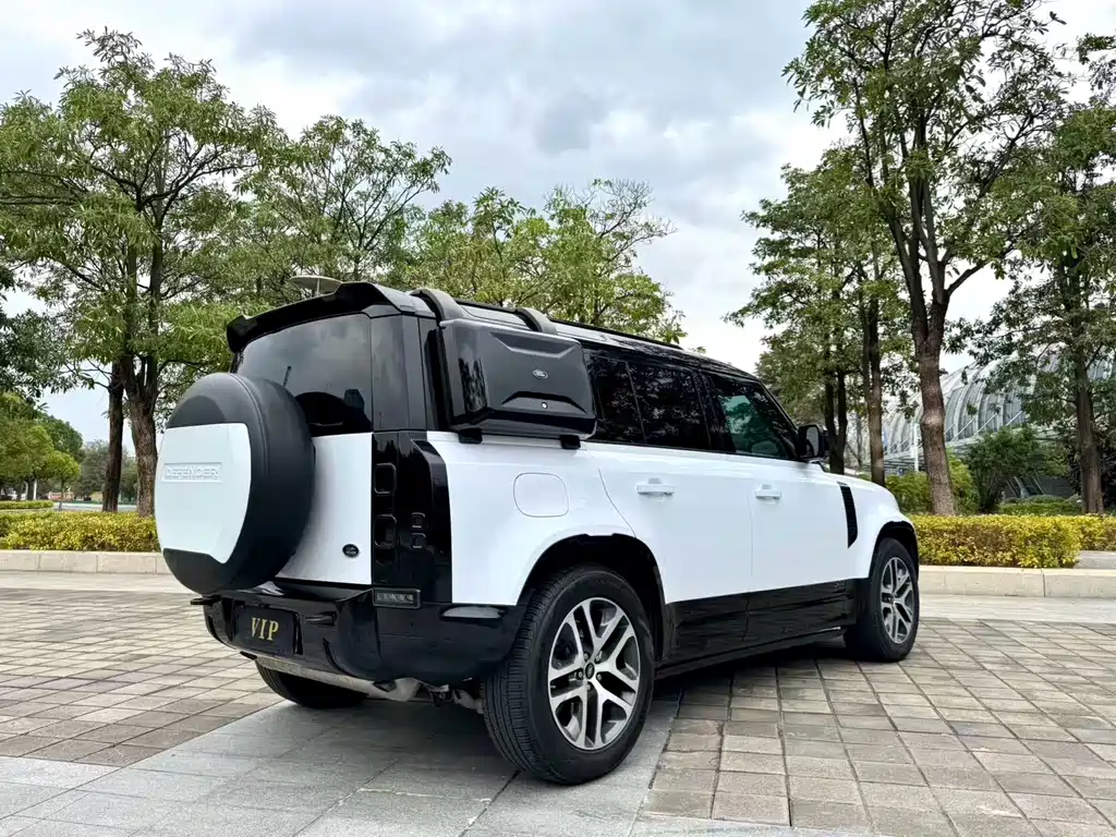 Land Rover Defender 2020 110 P400 HSE купить на сайте DeffCars