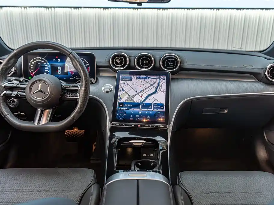 Mercedes-Benz C-Class 2024 C 200 L Sports Edition купить на сайте DeffCars