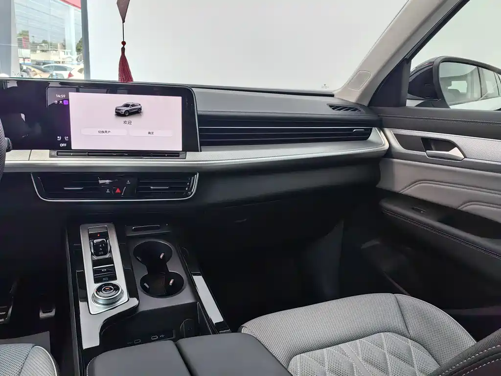 Lanxun 2025 380TSI four-wheel drive R-Line cruising model купить на сайте DeffCars