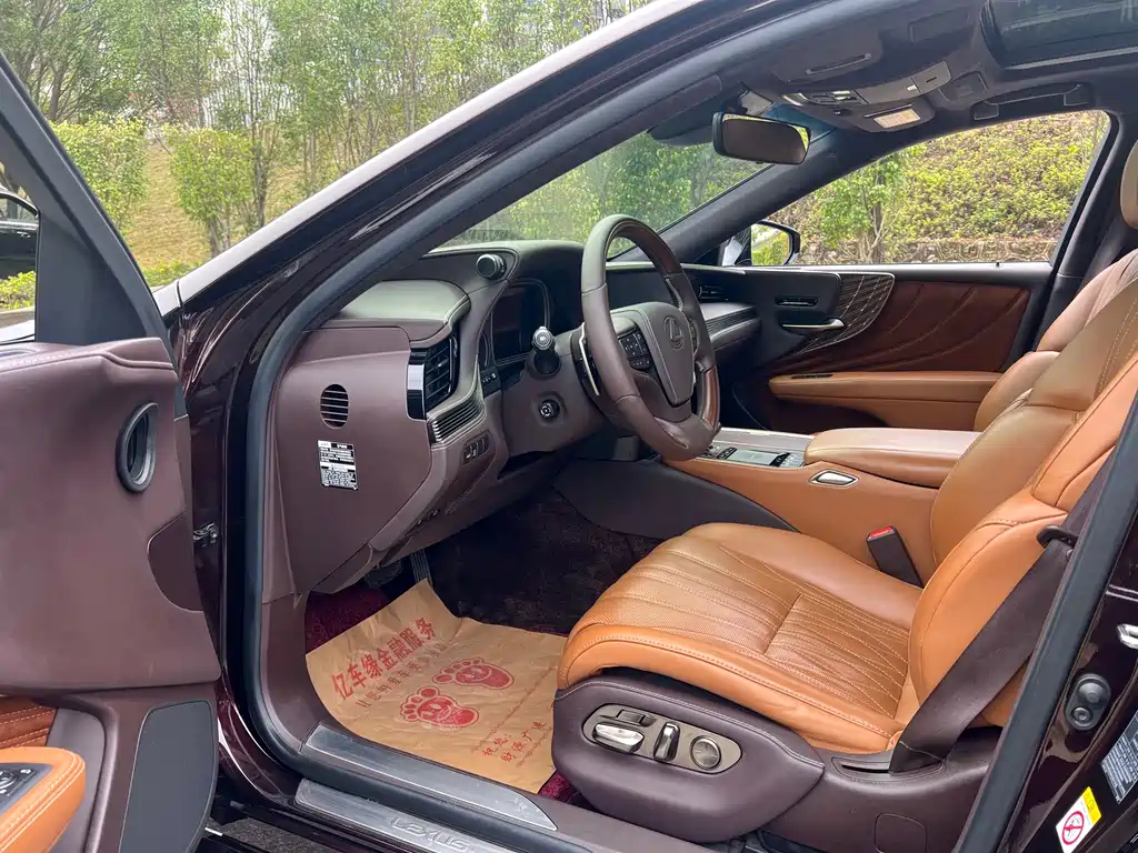 Lexus LS 2018 500h Executive Edition National V купить на сайте DeffCars