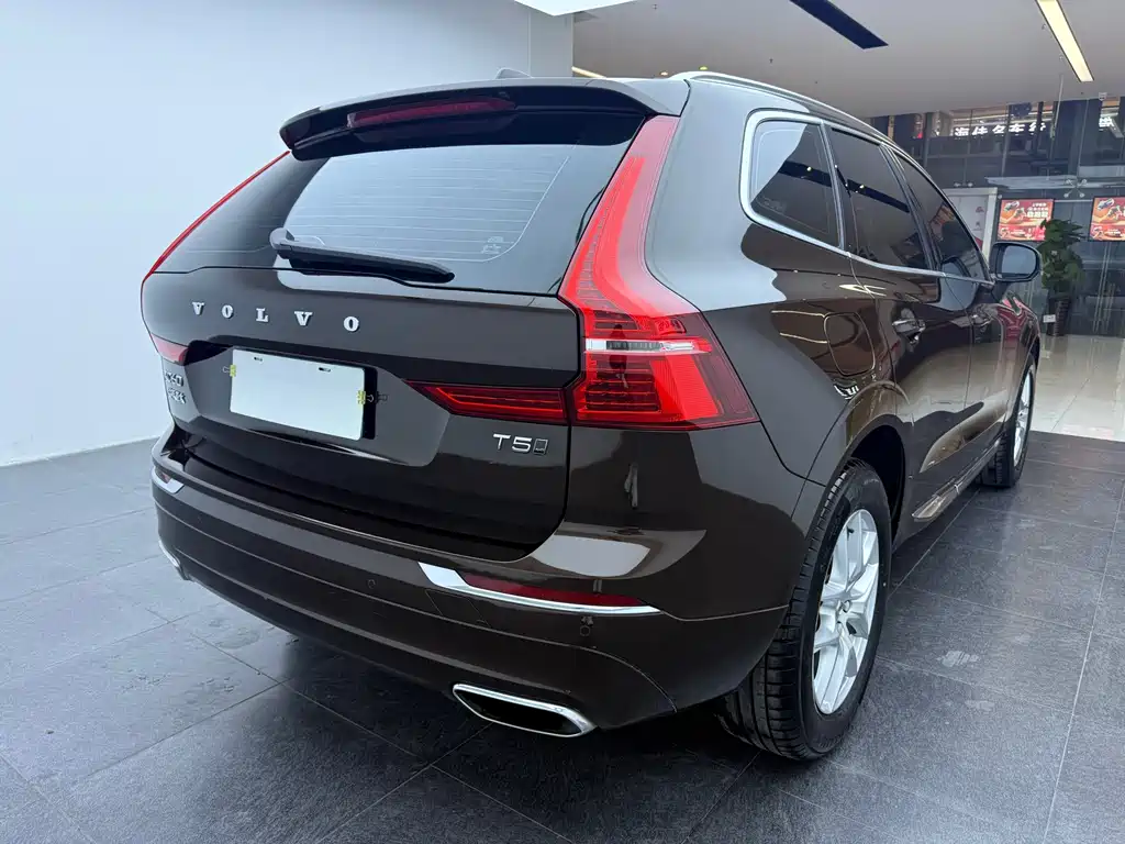 Volvo XC60 2021 T5 four-wheel drive Zhiyi Luxury Edition купить на сайте DeffCars