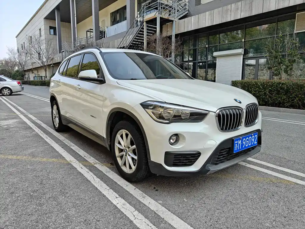 BMW X1 2018 sDrive18Li Fashion Model купить на сайте DeffCars
