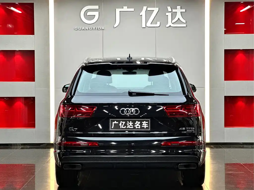 Audi Q7 2016 40 TFSI S line sports model купить на сайте DeffCars