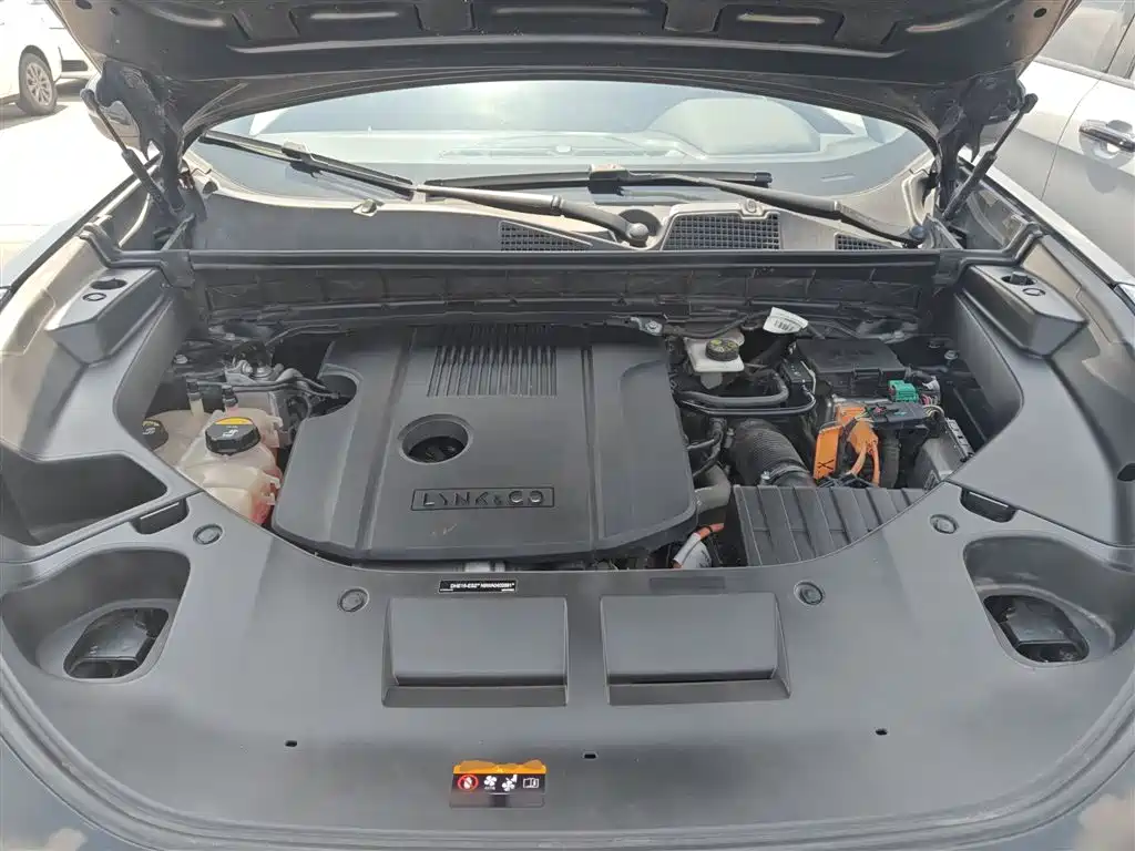 Lynk & Co 01 2023 1.5TD EM-F PM купить на сайте DeffCars