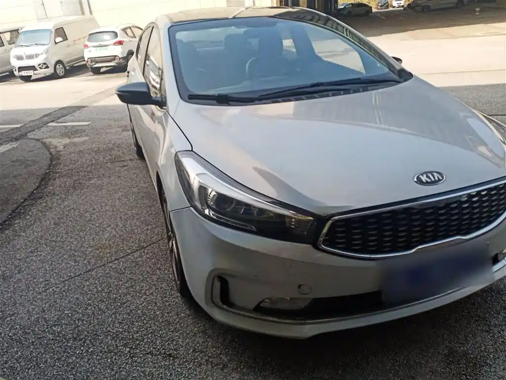 Kia K3 2017 1.6L Automatic 15th Anniversary Special Edition GLS купить на сайте DeffCars