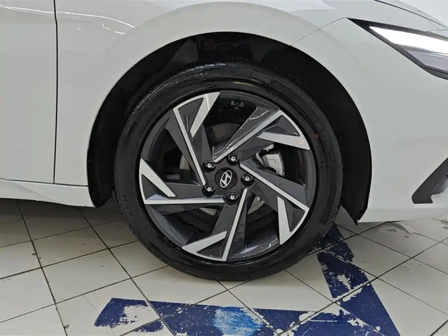 Elantra 2023 1.5L CVT GLX Elite Edition купить на сайте DeffCars