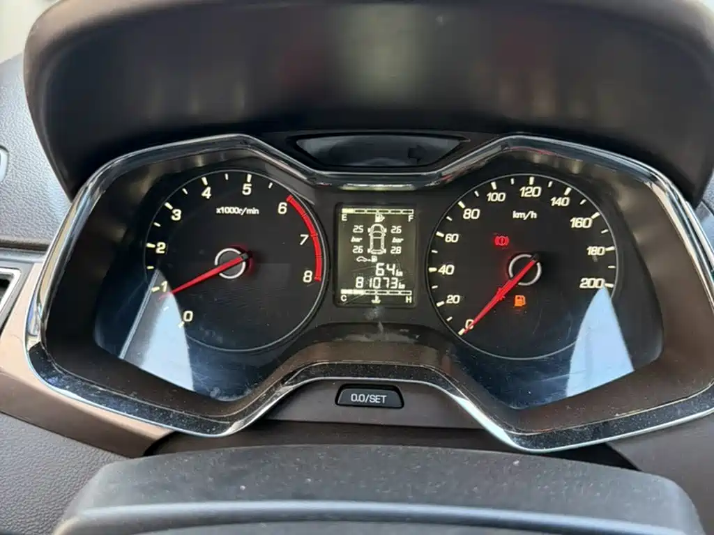 Baojun 310W 2017 1.5L Manual Fashion Model (National V Emission Standard) купить на сайте DeffCars