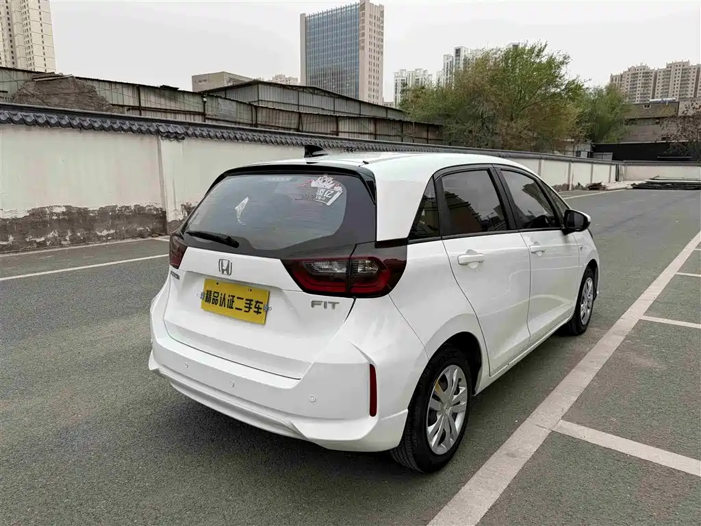 Fit 2021 1.5L CVT Trendy Edition купить на сайте DeffCars