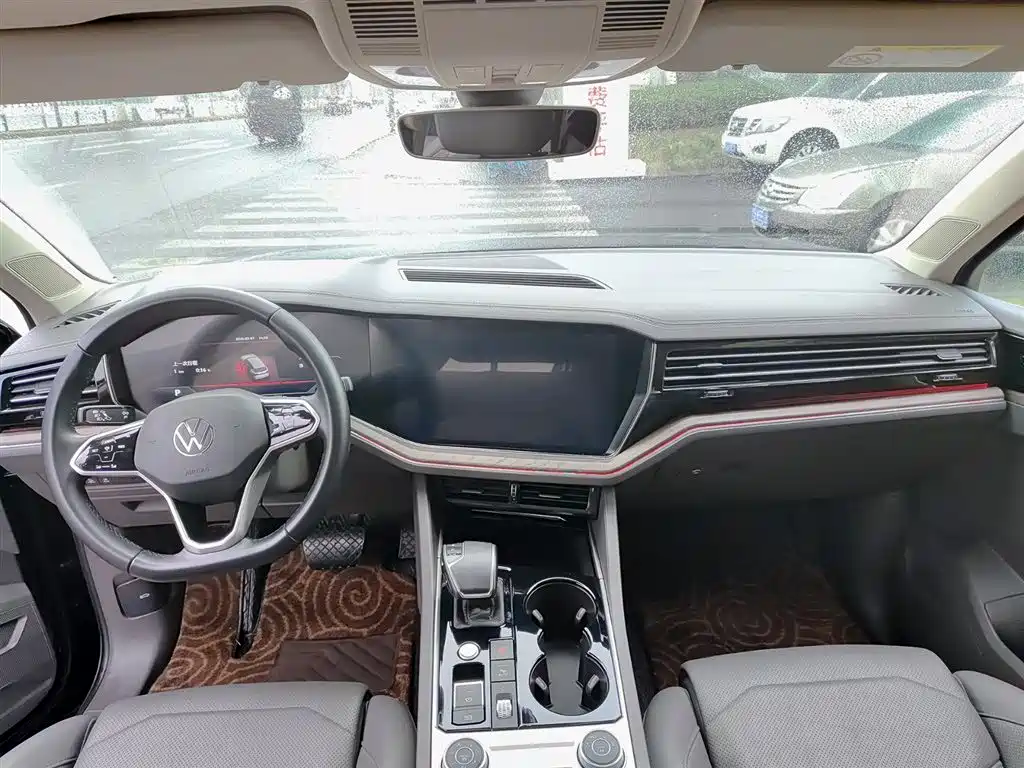 Touareg 2021 3.0TSI Ruixiang Edition Classic Sports Package купить на сайте DeffCars