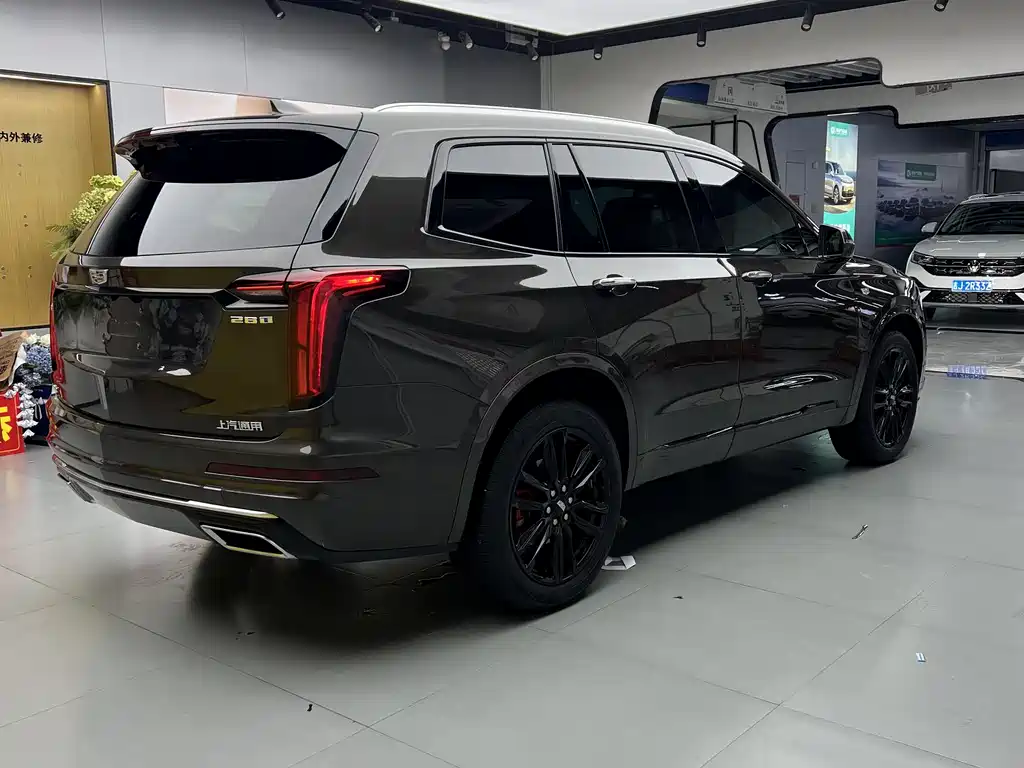 Cadillac XT6 2022 2.0T six-seat four-wheel drive luxury model купить на сайте DeffCars