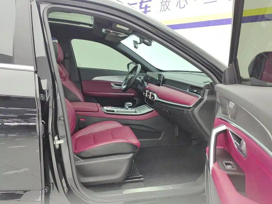 Jietu X70 PLUS 2023 model 1.5T DCT Ziqiang PRO+ 5 seats купить на сайте DeffCars