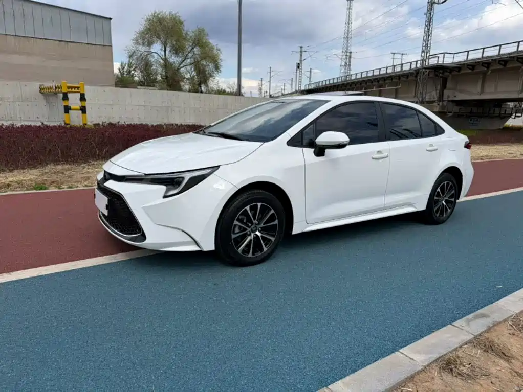 Léilíng (COROLLA) 2024 185T CVT Deluxe Edition купить на сайте DeffCars