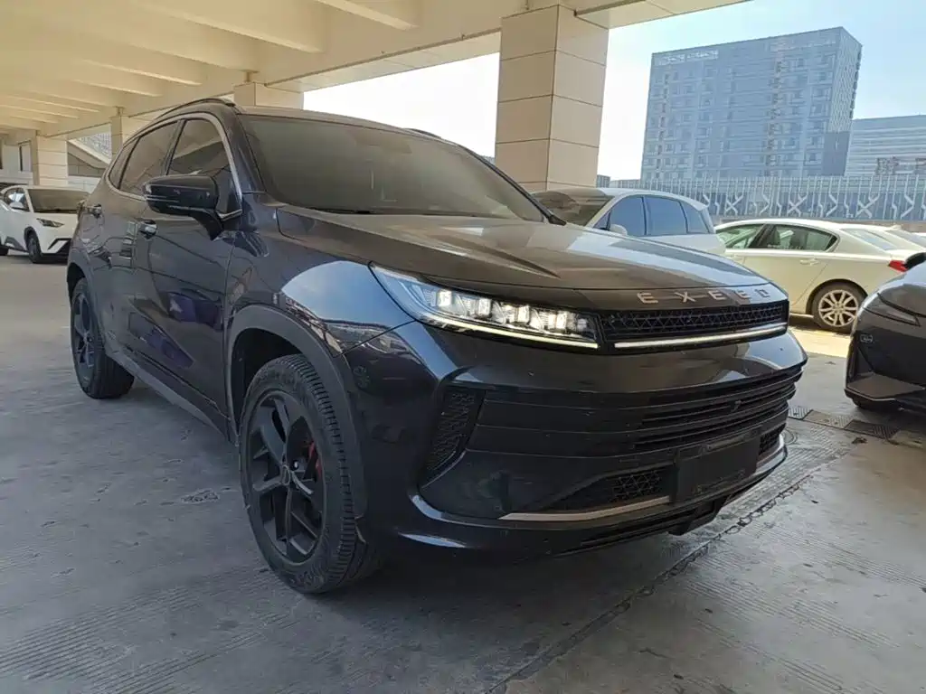 Xingtu Chasing the Wind 2022 Versailles Edition 1.6T DCT Chengfengqi Edition купить на сайте DeffCars