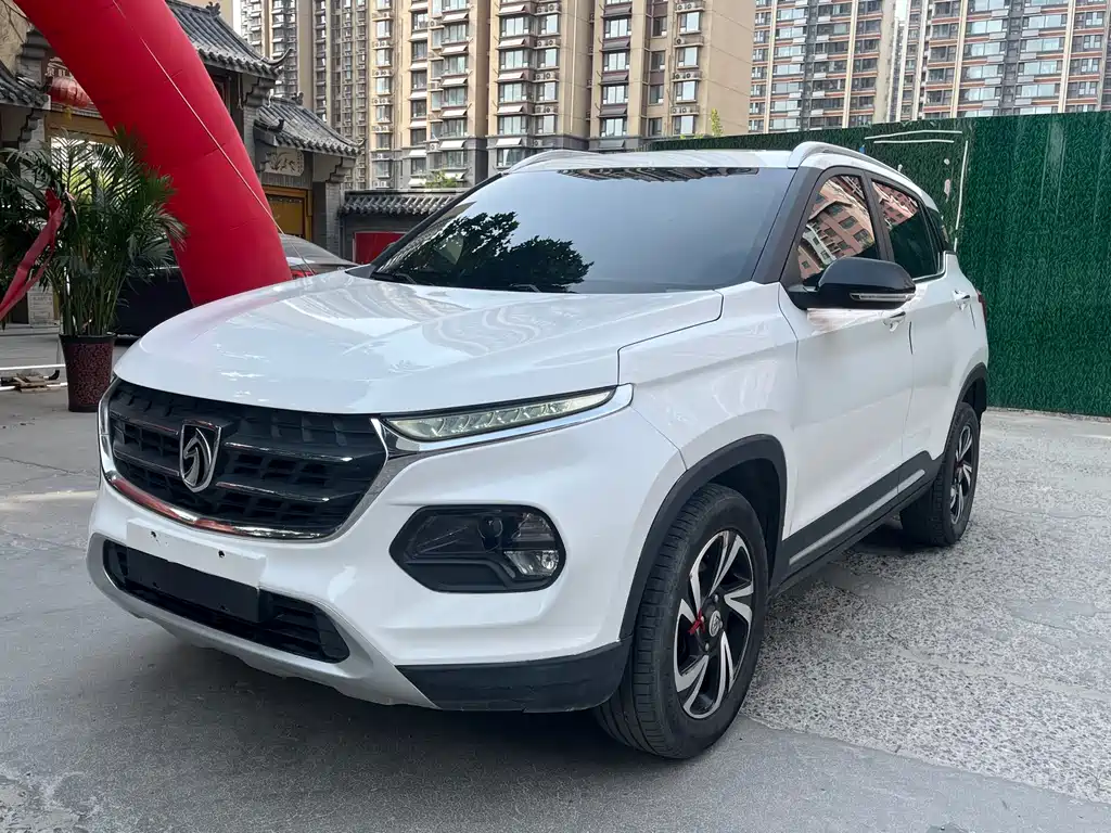 Baojun 510 2018 1.5L Automatic Anniversary Special Edition National V купить на сайте DeffCars