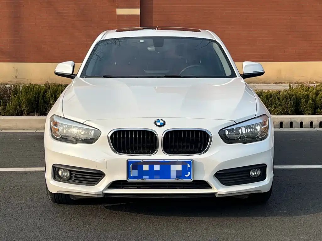BMW 1 Series imported 2016 118i leading model купить на сайте DeffCars