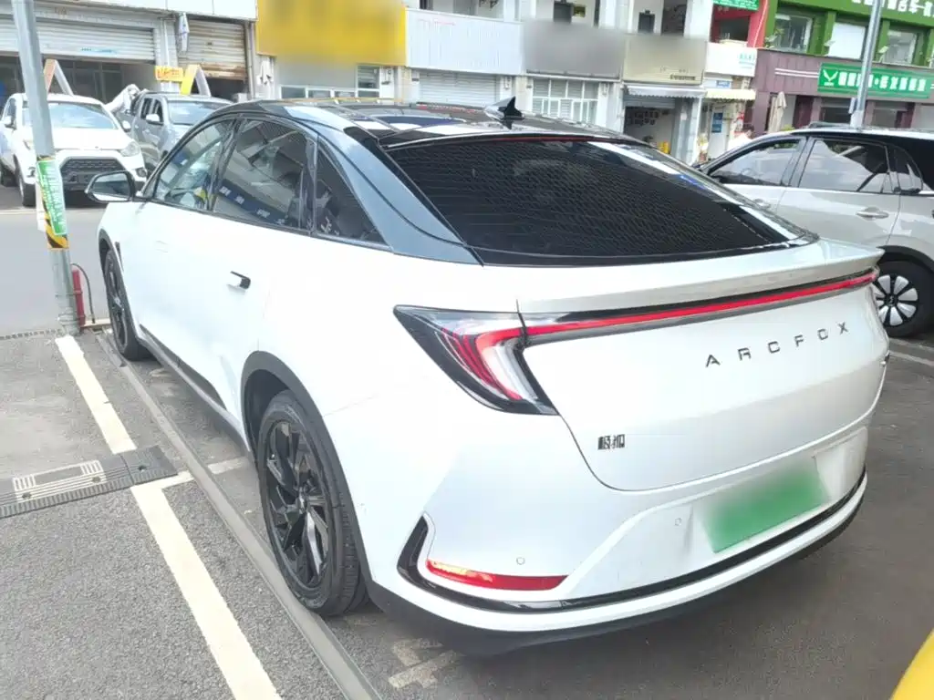 JiFox Alpha S 2023 735E+ Forest Edition 160kW купить на сайте DeffCars