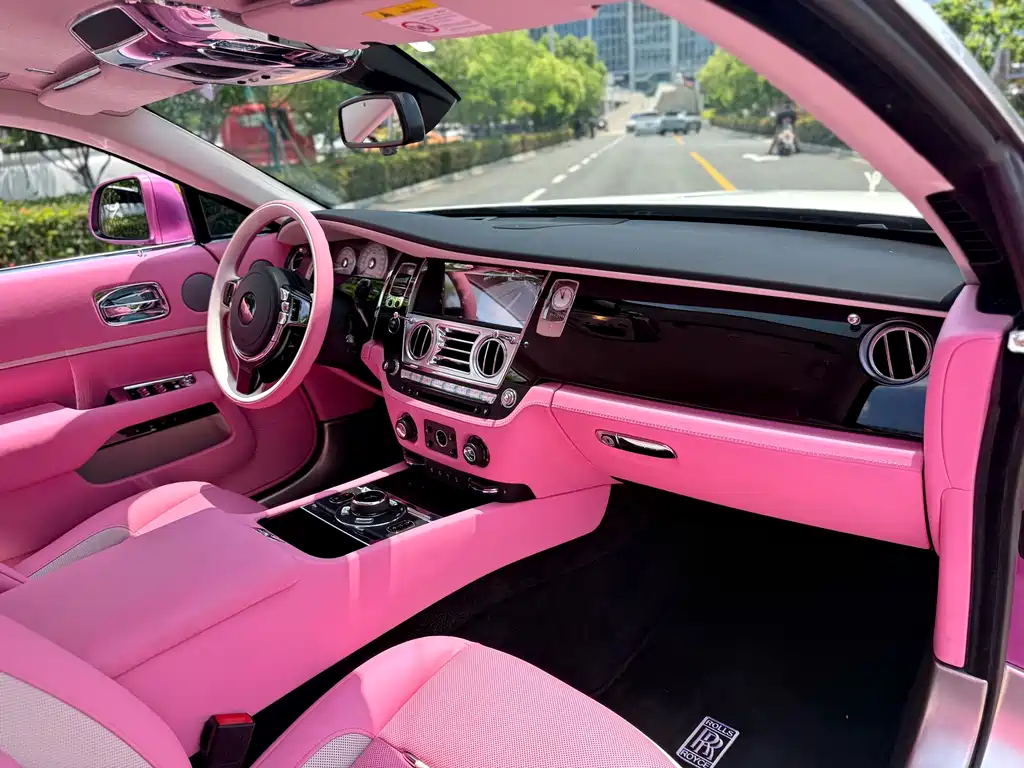 Phantom 2018 6.6T standard model купить на сайте DeffCars