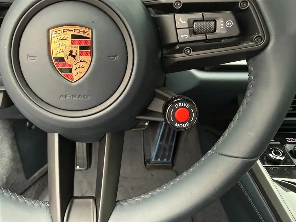 Porsche 911 2025 Carrera 3.0T купить на сайте DeffCars