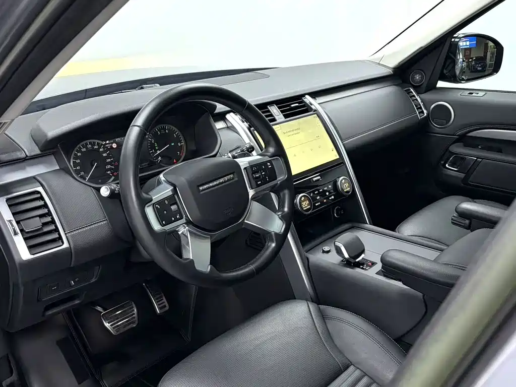 Discover the 2023 360PS R-Dynamic S купить на сайте DeffCars