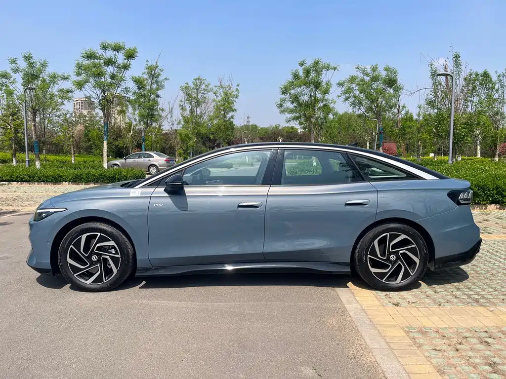 Volkswagen ID.7 VIZZION 2024 PRO купить на сайте DeffCars