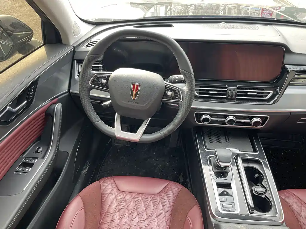 Hongqi HS5 2023 2.0T Qixiang Pro 500,000 Commemorative Edition купить на сайте DeffCars