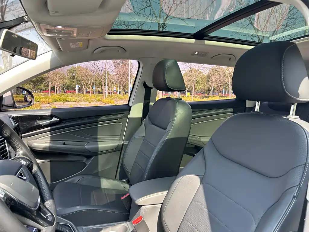 Jetta VS7 2020 1.4T automatic joy model купить на сайте DeffCars