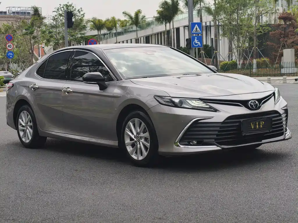 Camry 2021 2.0G Deluxe Edition купить на сайте DeffCars