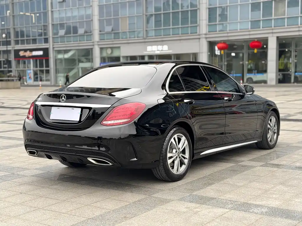 Mercedes-Benz C-Class 2018 C 200 L Sports Edition купить на сайте DeffCars