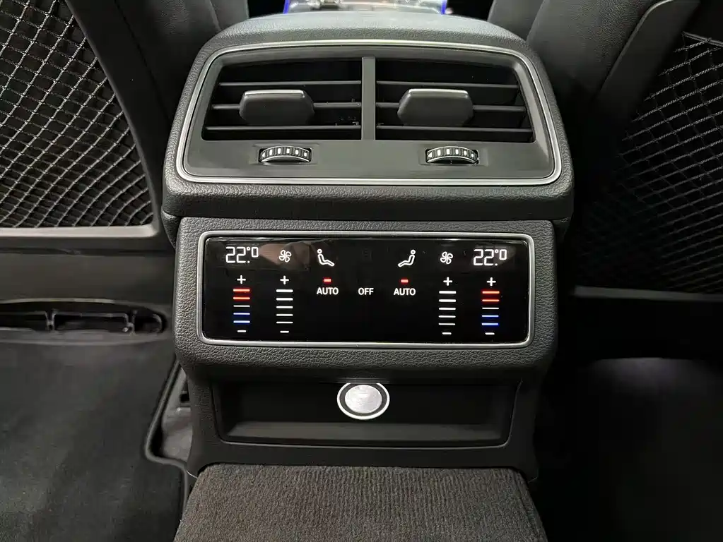 Audi A6L 2022 45 TFSI Premium Dynamic Model купить на сайте DeffCars