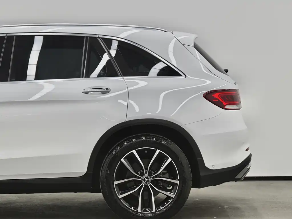 Mercedes-Benz GLC 2022 facelift 2 GLC 260 L 4MATIC luxury model купить на сайте DeffCars