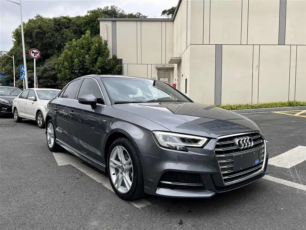 Audi A3 2020 Limousine 35 TFSI Fashion Type National V купить на сайте DeffCars
