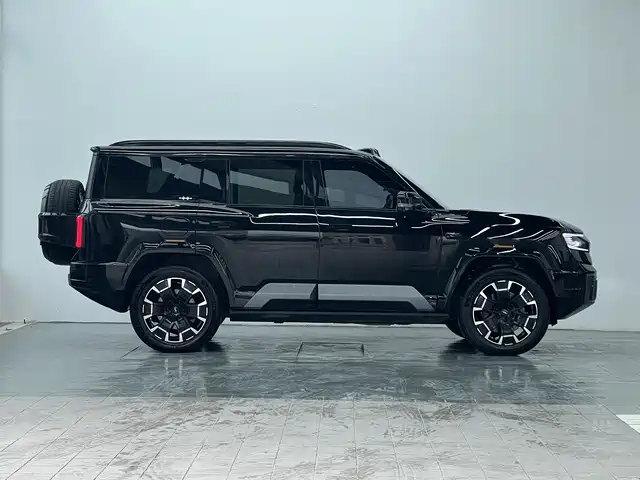 Leopard 8 2025 Zhiyong flagship version 7 seats купить на сайте DeffCars