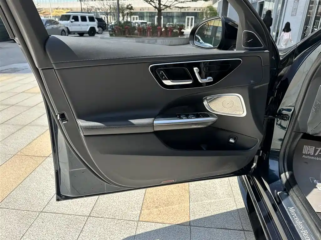 Mercedes-Benz C-Class 2023 C 260 L Haoye Sports Edition купить на сайте DeffCars