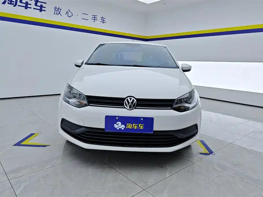 Polo 2014 1.4L manual fashion version купить на сайте DeffCars