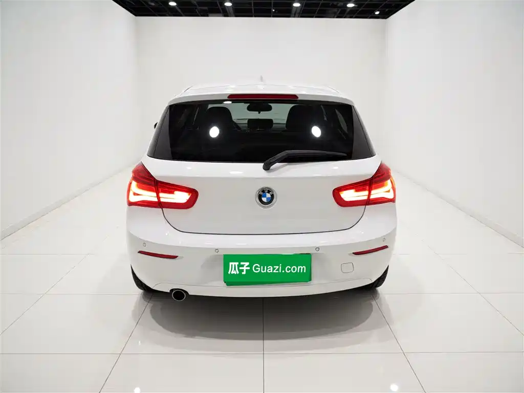 BMW 1 Series imported 2018 118i leading model купить на сайте DeffCars