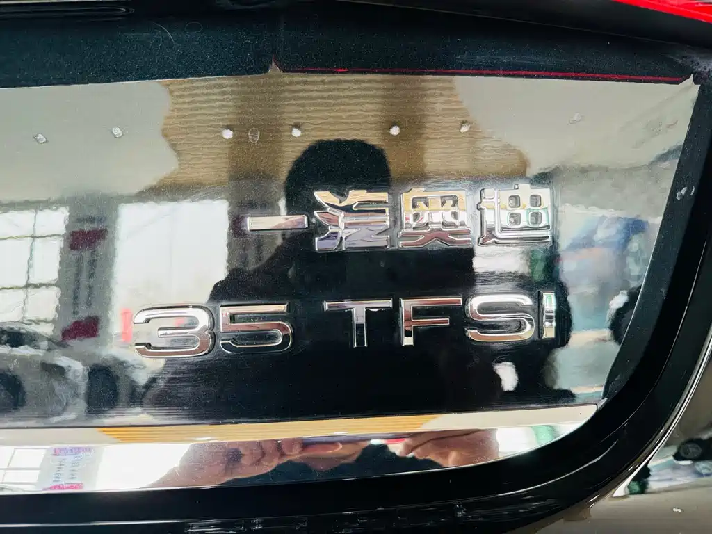Audi A6L 2018 30th Anniversary Model 35 TFSI Fashion Model купить на сайте DeffCars
